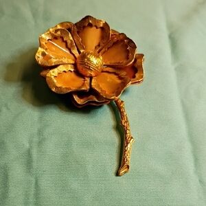 Vintage Gold & Tan Petals Stem Flower Brooch Multiple Levels To Petals